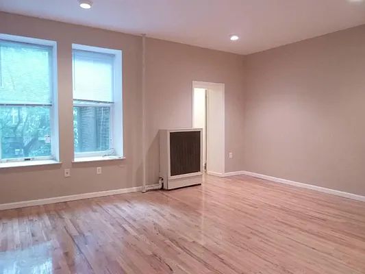 Rented by Town Residential | media 10