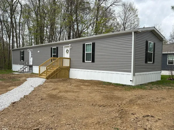 217 Lazy River Rd, Cloverdale, IN 46120