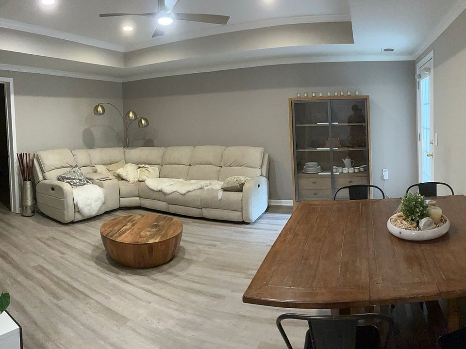 Great Room - Living / Dining Area