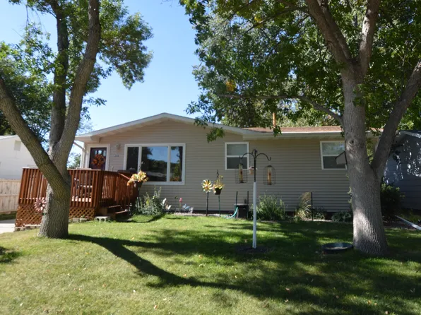 208 S Elm St, Aberdeen, SD 57401