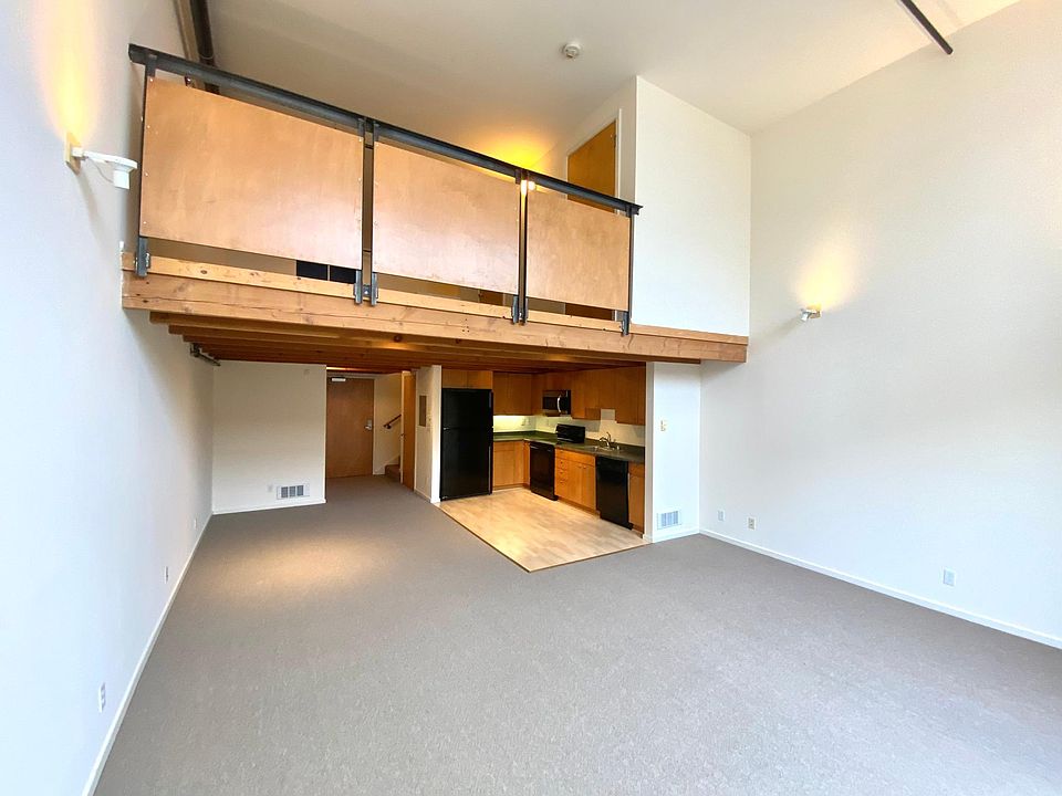 1st image of 825 Minnesota St APT 4