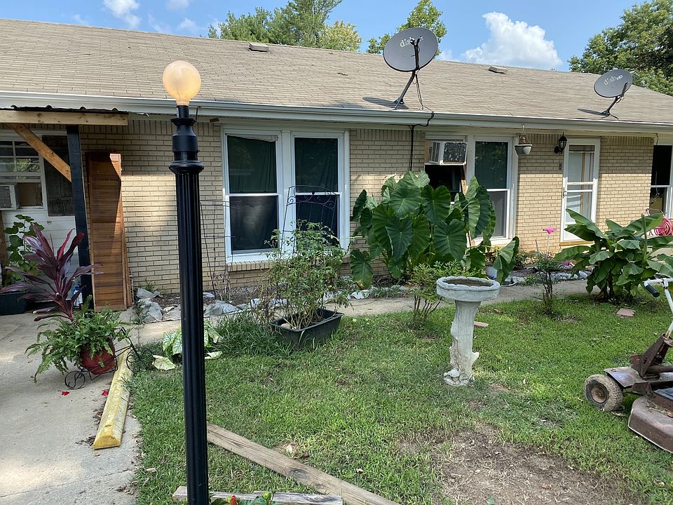 1st image of 244 Zachry Dr
