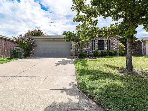 3rd image of 10217 Westward Dr