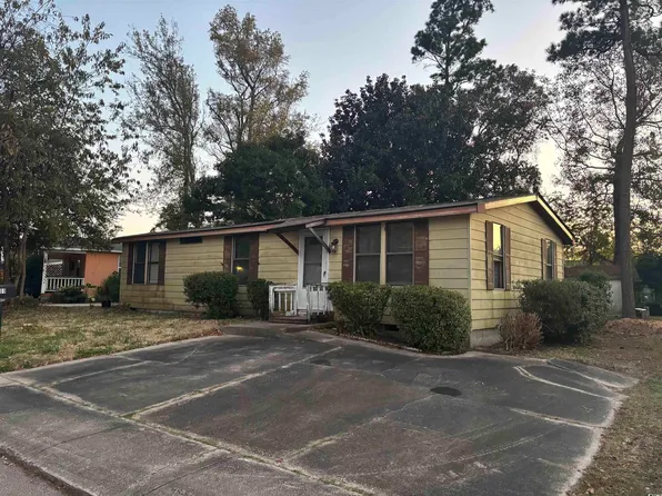 1109 Forest Dr., North Myrtle Beach, SC 29582