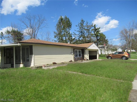 2nd image of 6033 Randy Rd