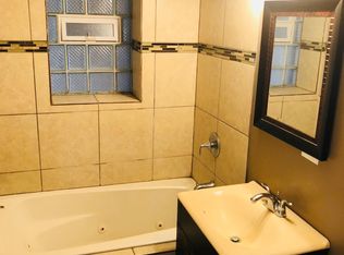 418 E 66th St #2, Chicago, IL 60637