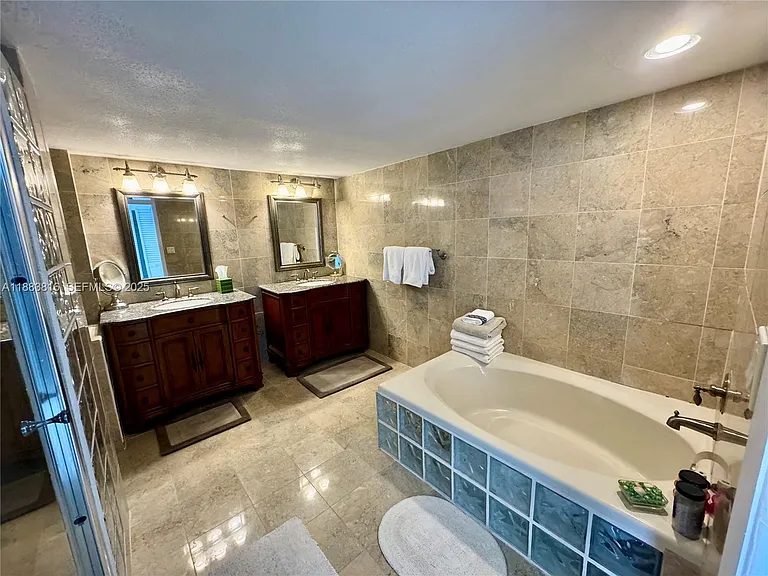 2751 S Ocean Dr #1204S — Photo 34