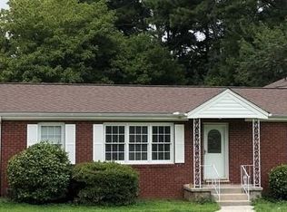 1579 Rockbridge Rd, Stone Mountain, GA 30087
