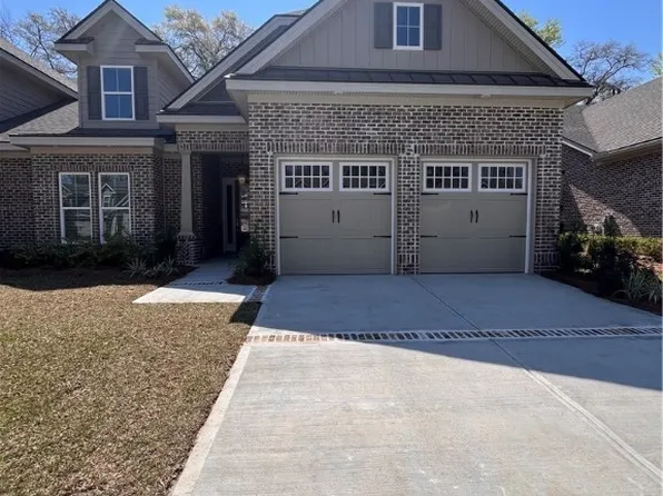 104 B Hope Lane, Savannah, GA 31406