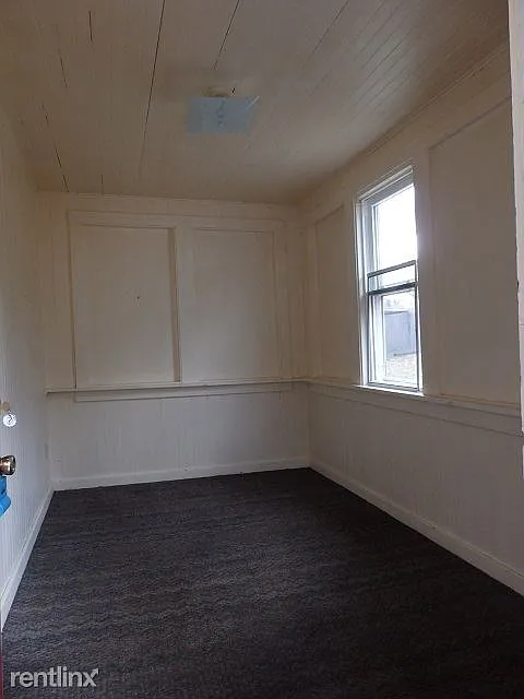 Porch/Mudroom Entrance