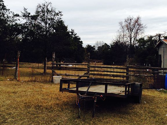 3rd image of 503 County Road 1780