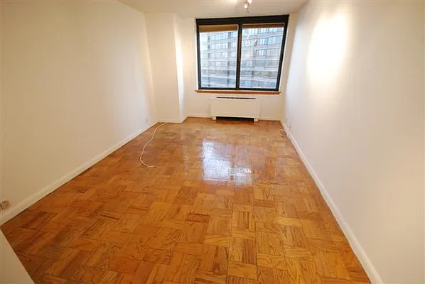 Rented by Luxury Habitat | media 3