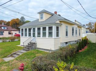 89 Edgewood Ave, Methuen, MA 01844
