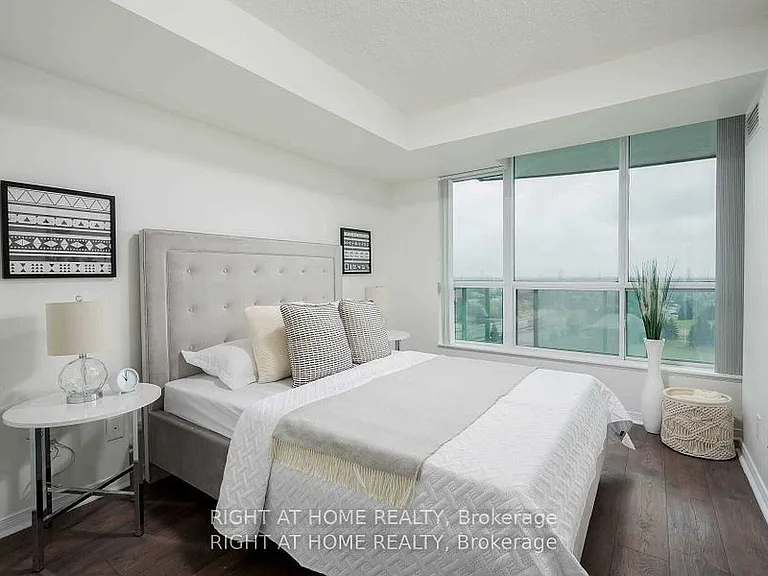 4850 Glen Erin Dr #1106 — Photo 16