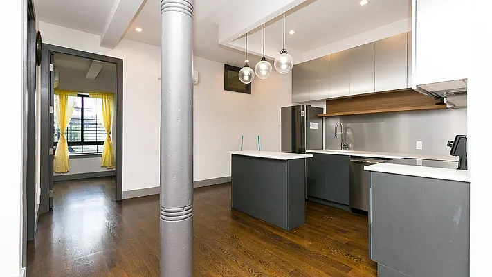 Rented by Nooklyn NYC LLC | media 4