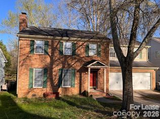 9608 Kayce Ln, Charlotte, NC 28213