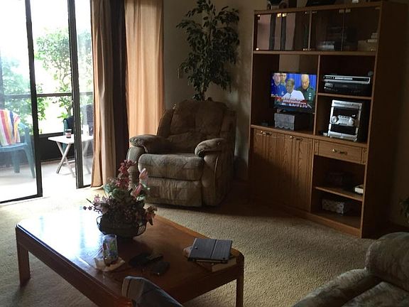 3rd image of 110 Desoto Pkwy APT 16