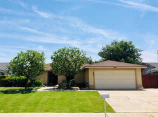 3216 Kennedy Way, Bakersfield, CA 93309