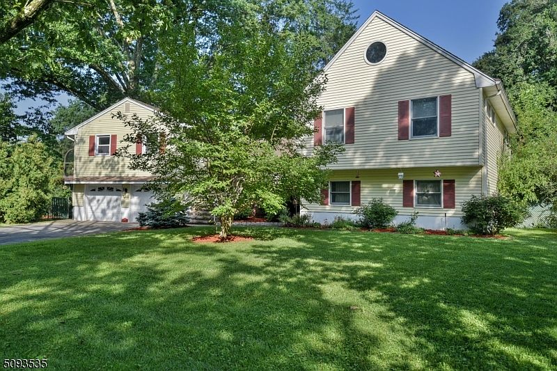 615 Mazur Ave, Paramus, NJ 07652 Zillow