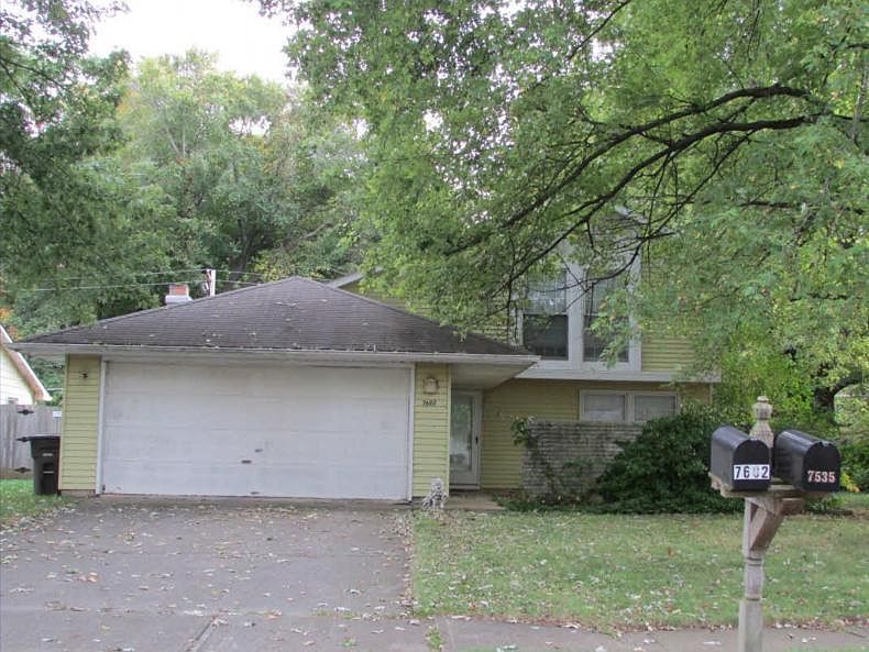 2nd image of 7602 Regina Dr
