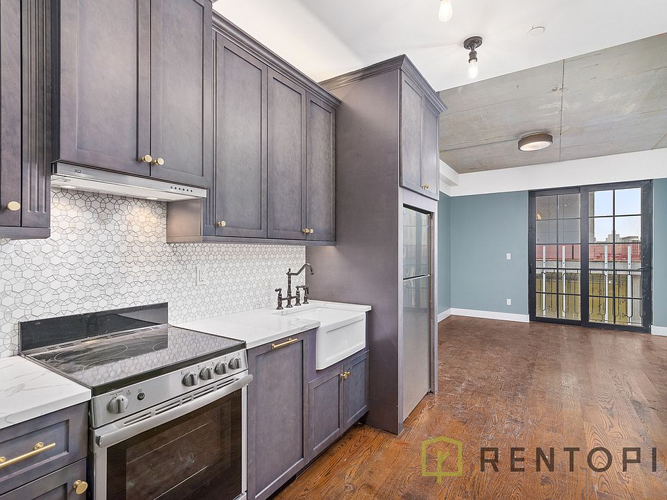 1st image of 187 Kent Ave #578