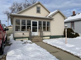 2616 75th St, Kenosha, WI 53143