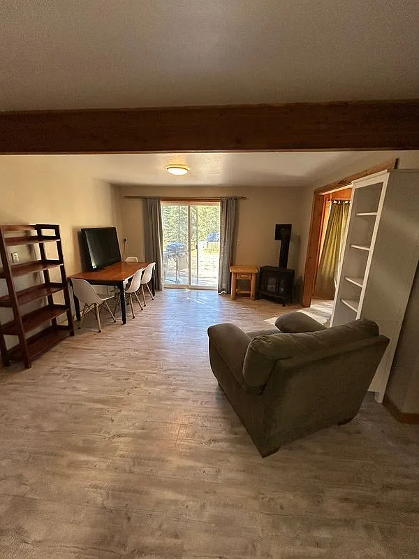 1 bed, 413 sqft, $1,100 — Photo 4