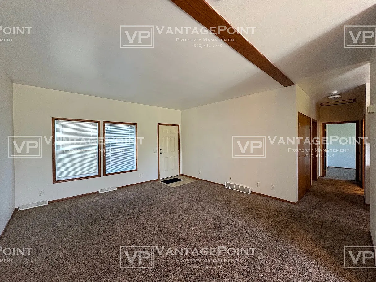 456 Gator Lane - OAN - B — Photo 2