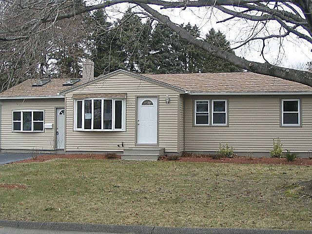 Exterior with NEW Vinyl Siding, Replacement Windows, NEW Roof (1 layer).