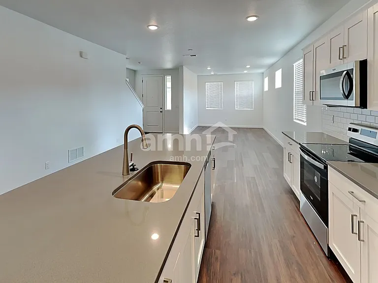 23536 E 2nd Pl — Photo 3