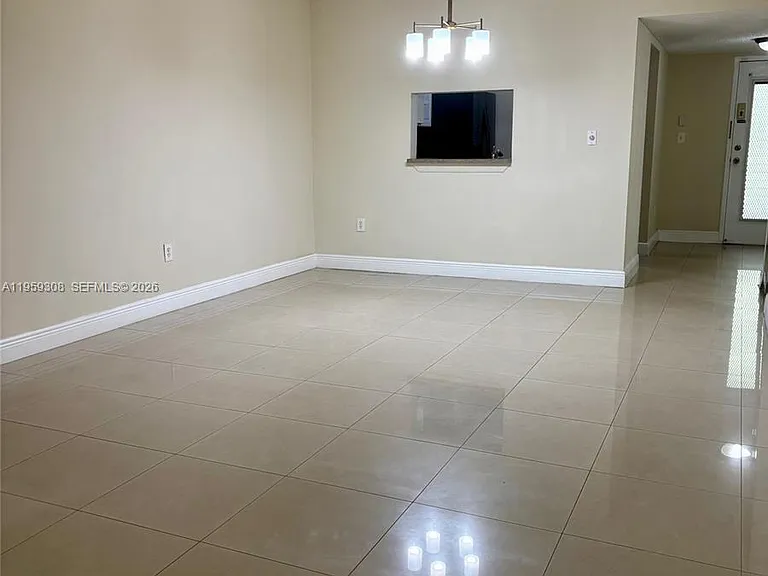 1800 SW 81st Ave #1112 — Photo 4