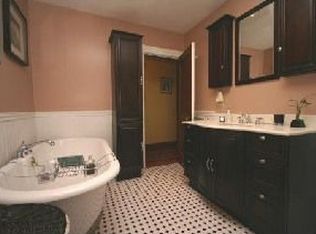 41 Theresa Rd, Quincy, MA 02169