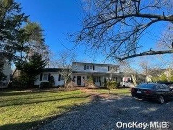 14 New Street, Great River, NY 11739