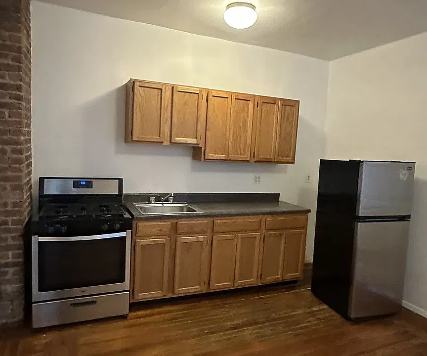 168 Sherman Ave #44