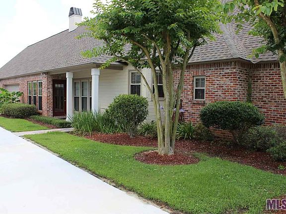2nd image of 38170 W Lakeview Dr