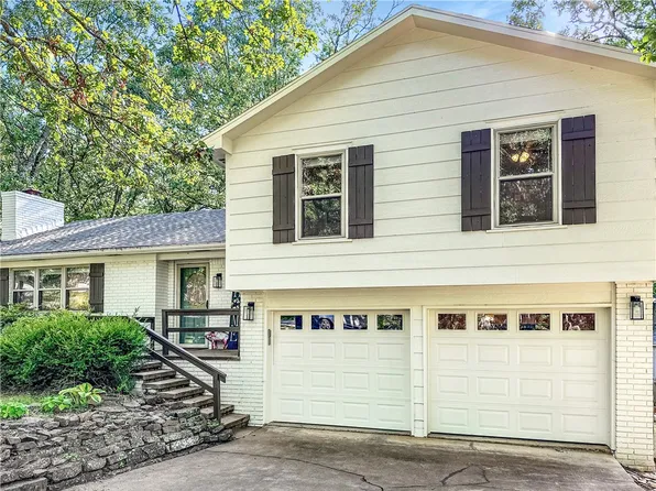 3193 N Katherine Ave, Fayetteville, AR 72703
