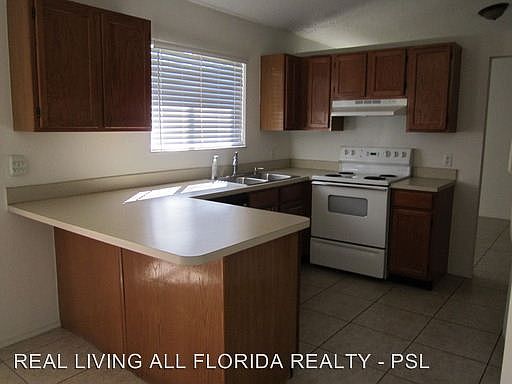 2nd image of 2397 SE Rock Springs Dr
