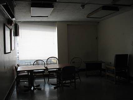 4th image of 37 Dekalb Ave