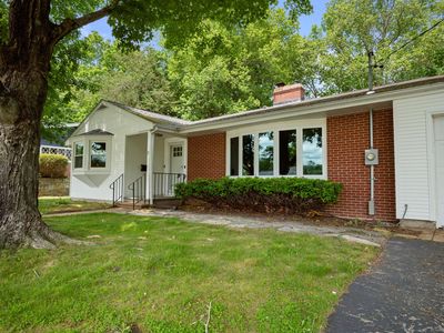 11 Deerbrook Road, Norwich, CT, 06360