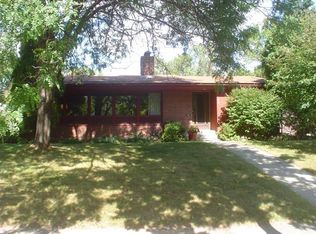 1595 Arlington Ave E, Saint Paul, MN 55106