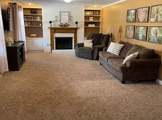 4542 S Brooks Rd, Muskegon, MI 49444