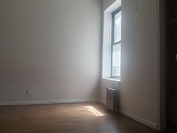 4th image of 140 E 17th St APT 1B