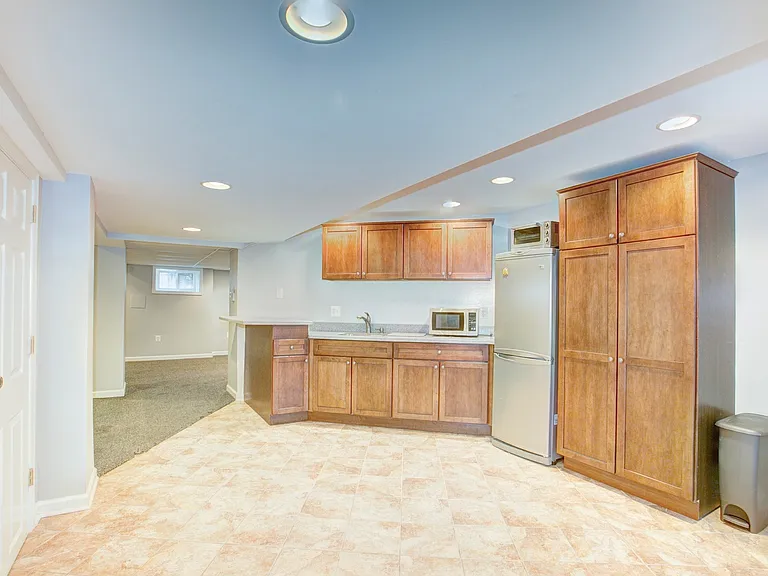 1419 Monroe St NW — Photo 18