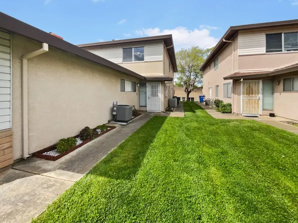 9051 Montoya St APT 3, Sacramento, CA 95826