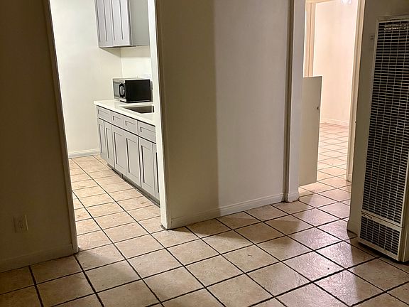 3rd image of 733 San Francisco Ave #1