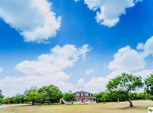 1730 Still Meadow Rd, Seguin, TX 78155