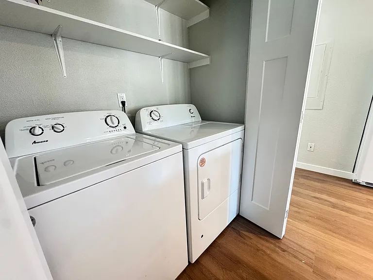 119 N 29th Pl — Photo 19