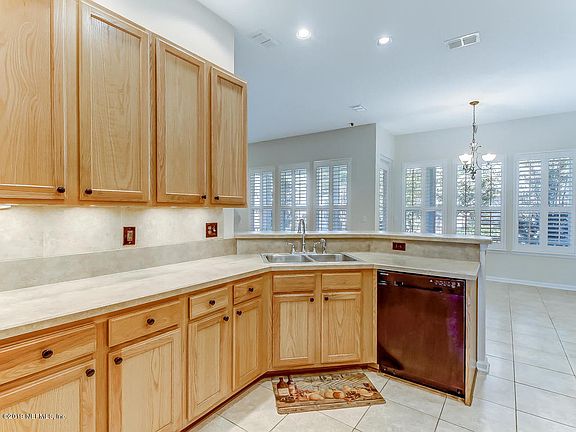 3rd image of 96061 Jamaican Ct