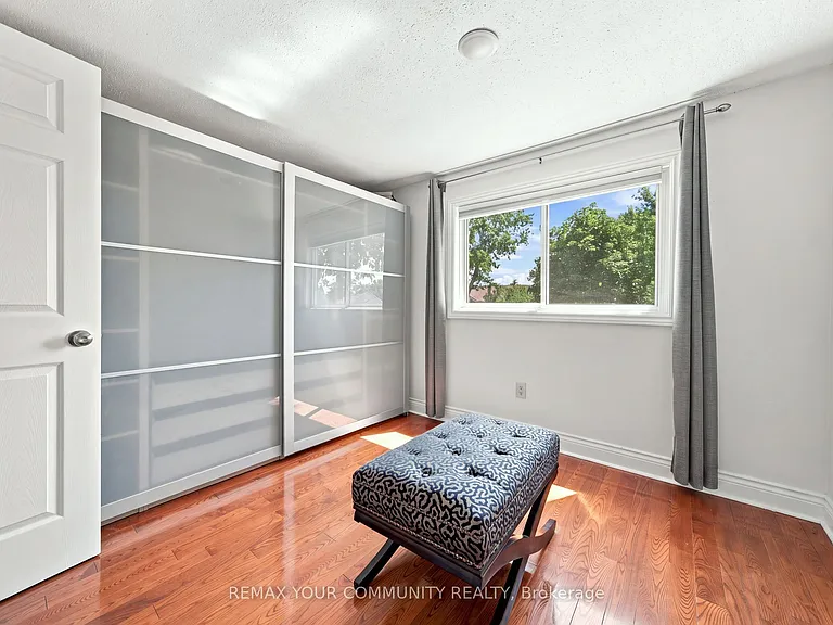 1544 Greenbriar Dr — Photo 27