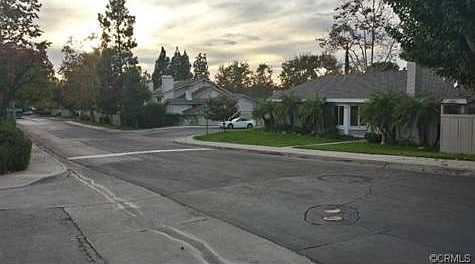 Quite family neighborhood close to schools, shopping and the fre